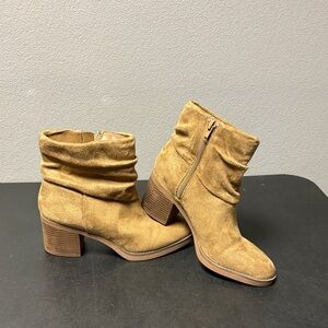 Kensie Camel Ankle Booties